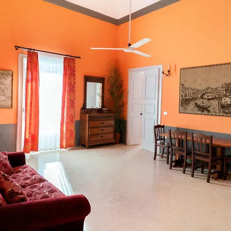 Palazzo Trani 公寓