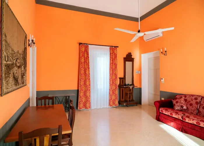Palazzo Trani Apartamento *