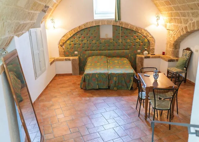 Palazzo Trani Apartment